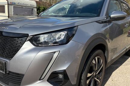 Peugeot 2008 90.300 km 12.200 &euro; Völklingen 66333