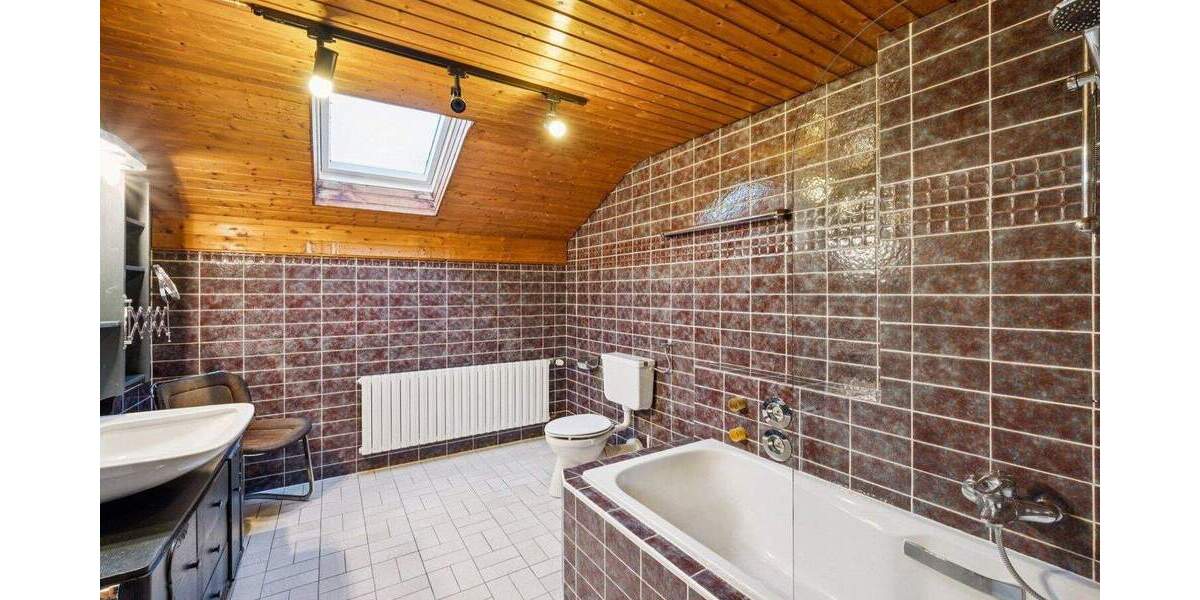 Einfamilienhaus Überherrn / Felsberg Felsberg - 1 Zimmer, 360 m&sup2;, 449.000&euro; | Angebot:25677173