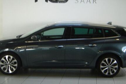 Renault Megane 14.935 km 26.490 &euro; Saarbrücken 66115