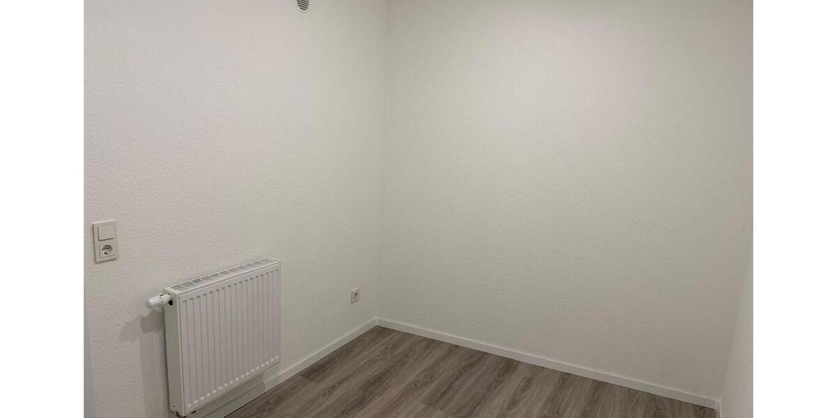 Erdgeschoßwohnung Homburg - 2 Zimmer, 67 m&sup2;, 900&euro; | Angebot:24479522