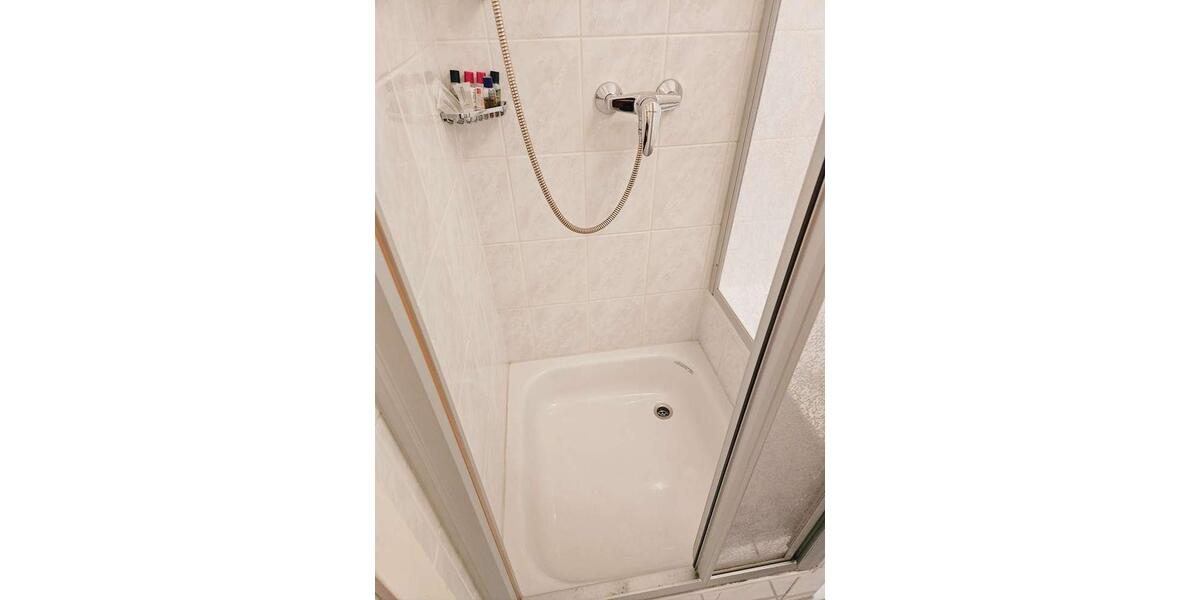 Erdgeschoßwohnung Neunkirchen - 1.5 Zimmer, 35 m&sup2;, 400&euro; | Angebot:26689392