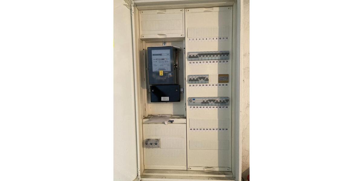 Reihenhaus Sankt Wendel - 8 Zimmer, 178 m&sup2;, 245.000&euro; | Angebot:24654379