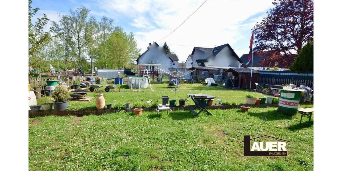 Doppelhaushälfte Völklingen Lauterbach - 6 Zimmer, 164 m&sup2;, 210.000&euro; | Angebot:25729521