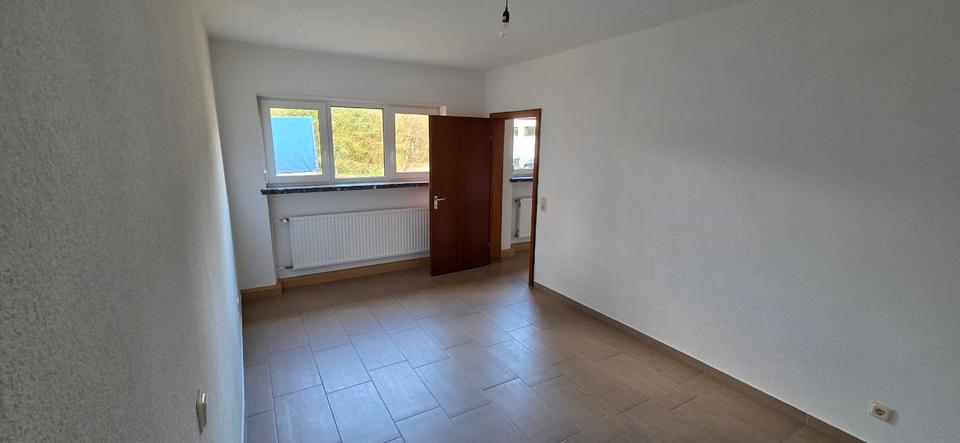 Erdgeschoßwohnung Völklingen - 2 Zimmer, 50 m&sup2;, 420&euro; | Angebot:25962023