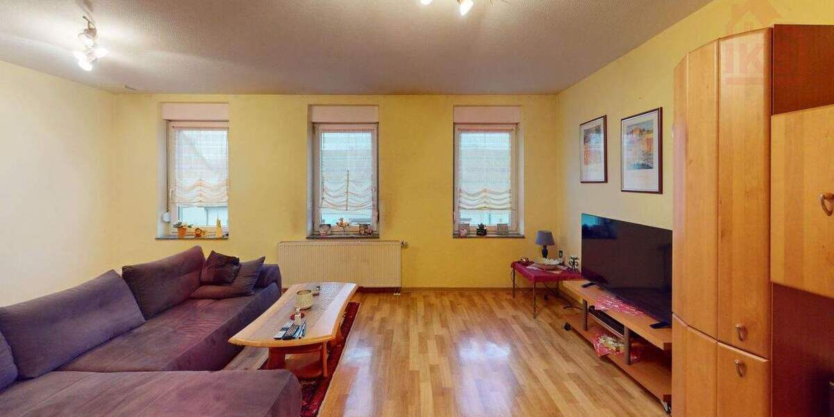 Etagenwohnung Völklingen / Wehrden (Saar) Wehrden - 4 Zimmer, 94 m&sup2;, 96.000&euro; | Angebot:25772466