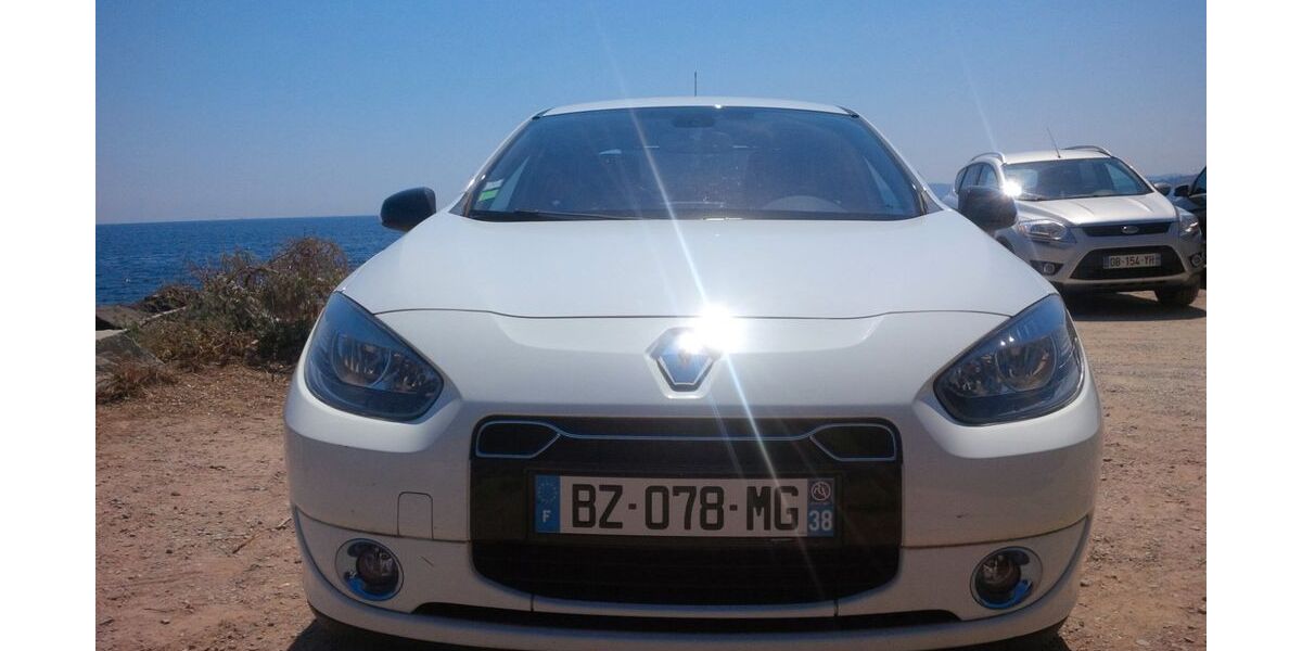 Renault Fluence 54.000 km 4.200 &euro; Erbringen-Beckingen 66701
