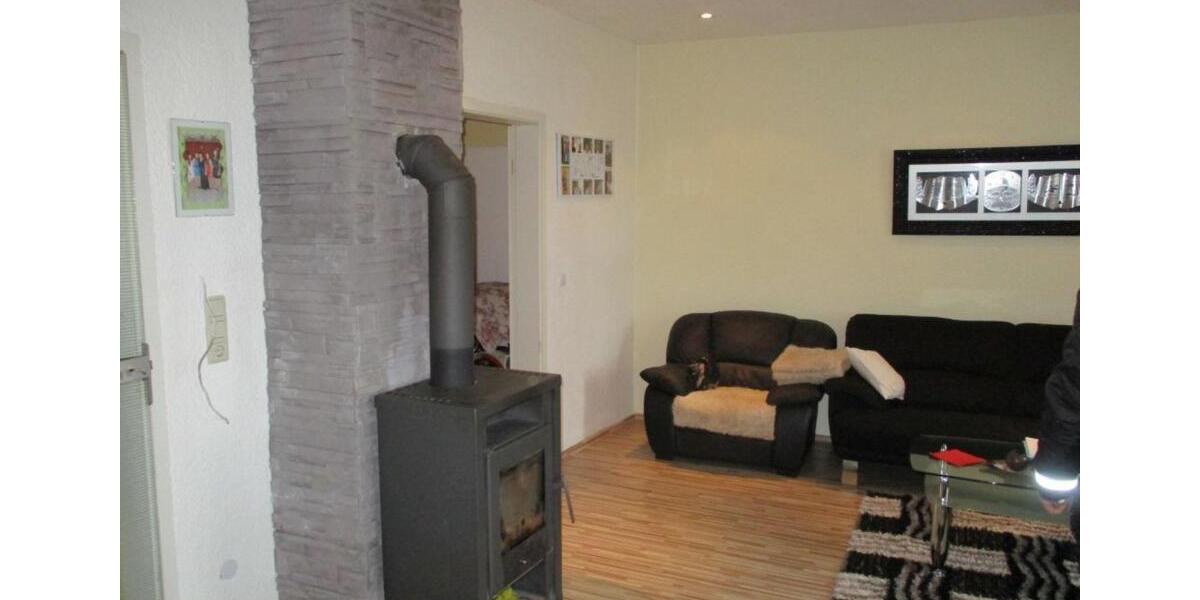 Hochparterre Neunkirchen - 3 Zimmer, 73 m&sup2;, 650&euro; | Angebot:24551361