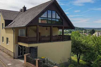 Haus Völklingen - 7 Zimmer, 181 m&sup2;, 295.000&euro; | Angebot:27016091