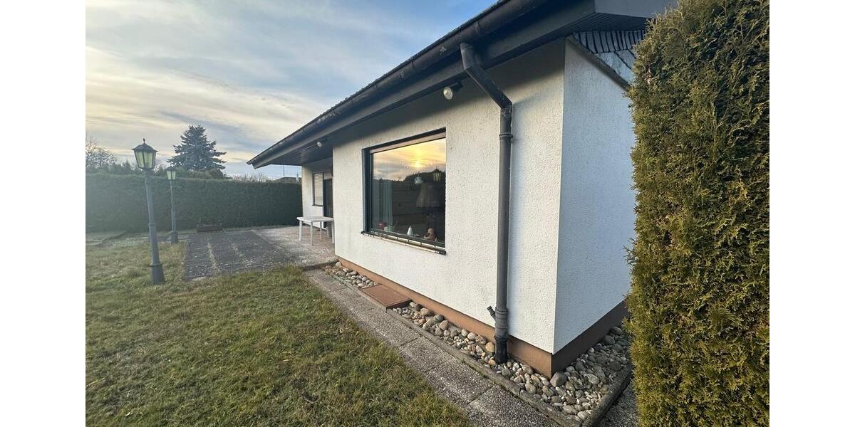 Bungalow Saarbrücken West - 4 Zimmer, 93 m&sup2;, 329.000&euro; | Angebot:25826196