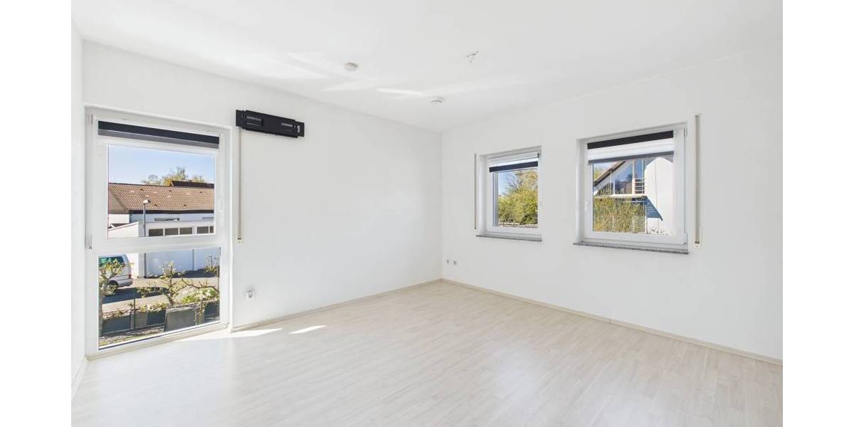 Einfamilienhaus Saarbrücken / Klarenthal Klarenthal - 6 Zimmer, 226 m&sup2;, 630.000&euro; | Angebot:26244752
