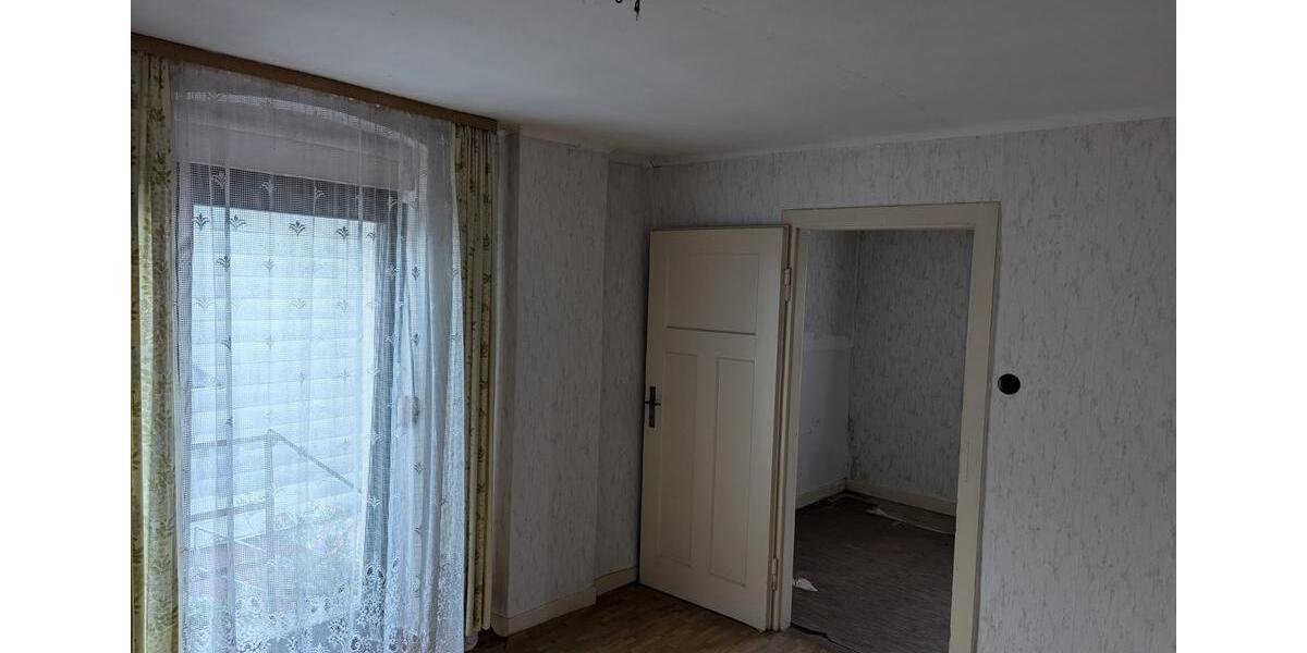 Einfamilienhaus Homburg - 4 Zimmer, 85 m&sup2;, 90.000&euro; | Angebot:26055724