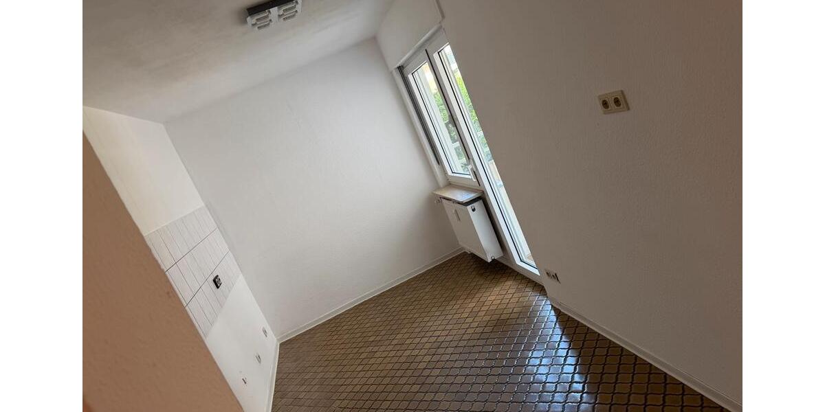 Erdgeschoßwohnung Saarbrücken Dudweiler - 4 Zimmer, 102 m&sup2;, 209.000&euro; | Angebot:26794614