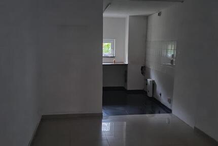 Wohnung Saarbrücken Dudweiler - 3.5 Zimmer, 62 m&sup2;, 450&euro; | Angebot:26638707