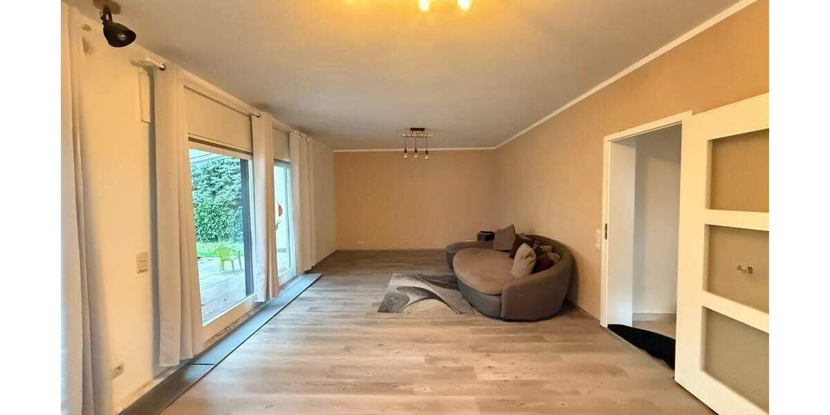Einfamilienhaus Wadgassen - 7 Zimmer, 190 m&sup2;, 378.000&euro; | Angebot:25661326