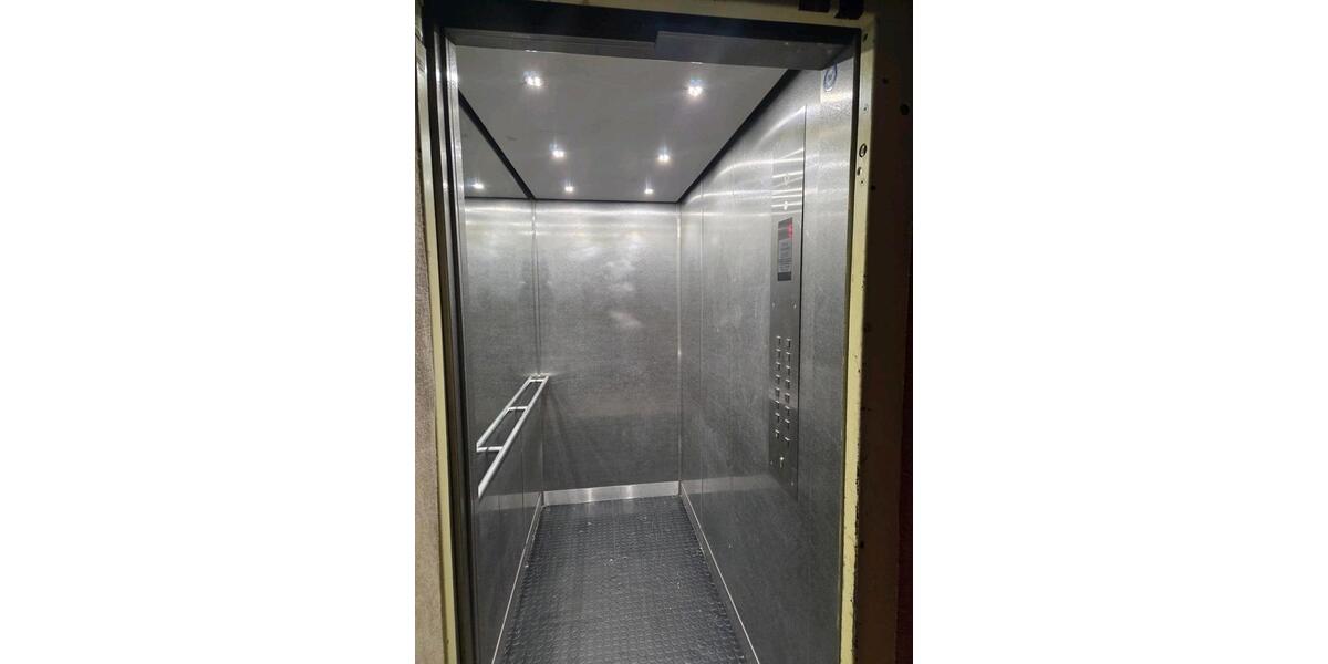 Etagenwohnung Bexbach - 2 Zimmer, 68 m&sup2;, 68.000&euro; | Angebot:24837554