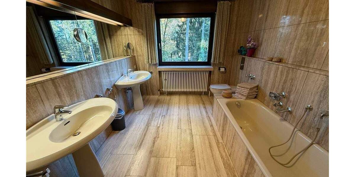 Einfamilienhaus Wadgassen - 8 Zimmer, 212 m&sup2;, 459.000&euro; | Angebot:25730154