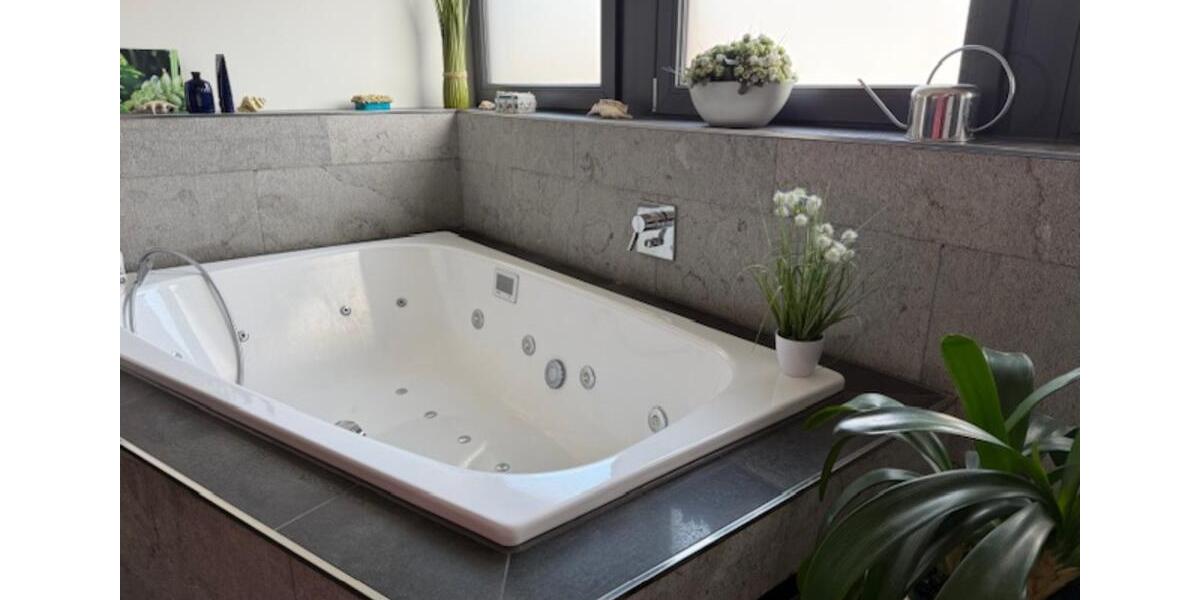 Doppelhaushälfte Saarbrücken West - 8 Zimmer, 276 m&sup2;, 620.000&euro; | Angebot:25890095