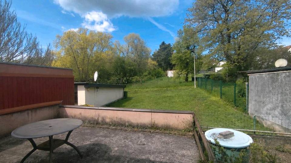 Doppelhaushälfte Saarbrücken Dudweiler - 6 Zimmer, 128 m&sup2;, 95.000&euro; | Angebot:26739300