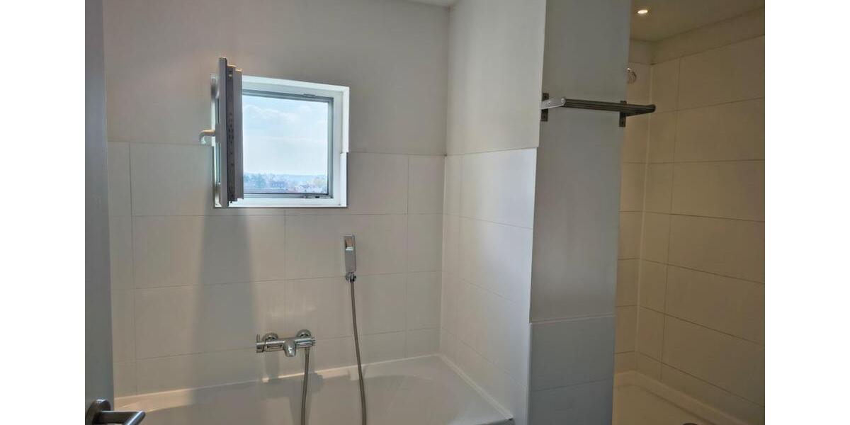 Etagenwohnung Saarlouis - 5 Zimmer, 110 m&sup2;, 180.000&euro; | Angebot:25898709