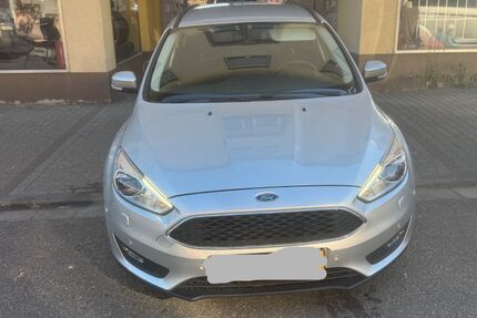 Ford Focus 226.000 km 6.200 &euro; Völklingen 66333