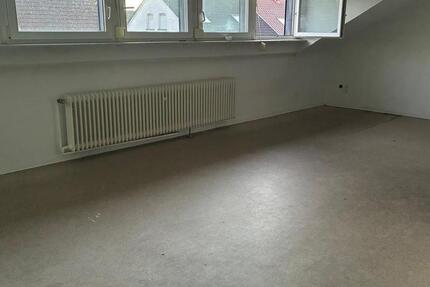 Wohnung Saarbrücken Eschberg - 3 Zimmer, 85 m&sup2;, 750&euro; | Angebot:24308199