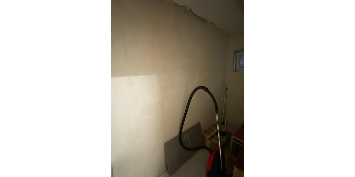 Erdgeschoßwohnung Schiffweiler - 2 Zimmer, 98 m&sup2;, 760&euro; | Angebot:25172679