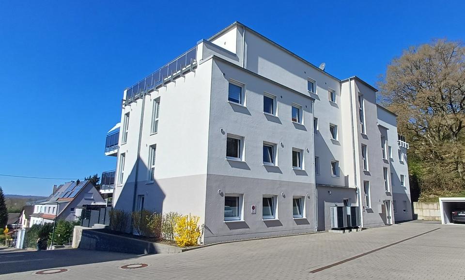 Einfamilienhaus Neunkirchen - 3 Zimmer, 113 m&sup2;, 1.330&euro; | Angebot:24689074