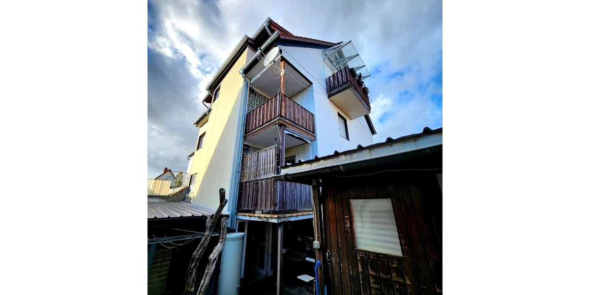 Vielseitiges Mehrfamilienhaus ideal für Kapitalanleger oder Selbstnutzer, Zweibrücken Niederauerbach - Mehrfamilienhaus, Wohnhaus Zweibrücken | Angebot:27159281