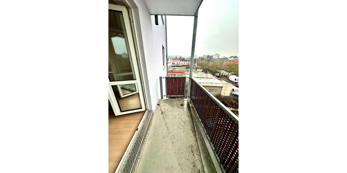 Etagenwohnung Homburg - 1 Zimmer, 24 m&sup2;, 350&euro; | Angebot:25658619