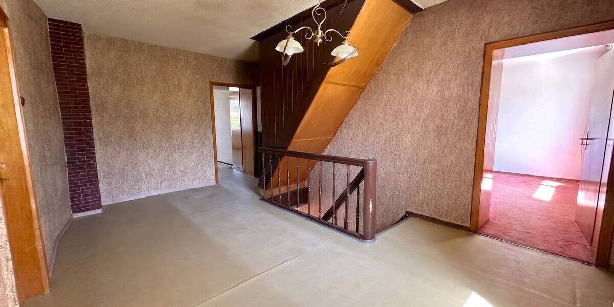 Mehrfamilienhaus, Wohnhaus Saarwellingen / Reisbach Reisbach - 8 Zimmer, 170 m&sup2;, 218.000&euro; | Angebot:26411493