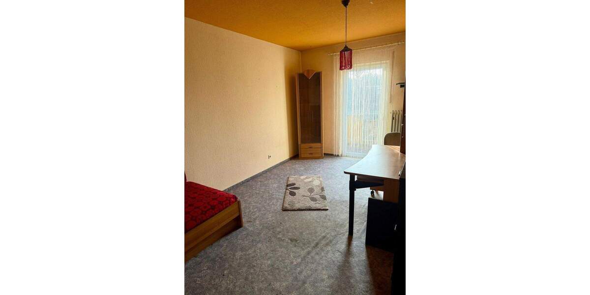 Reihenmittelhaus Ensdorf - 5 Zimmer, 130 m&sup2;, 219.000&euro; | Angebot:25657434