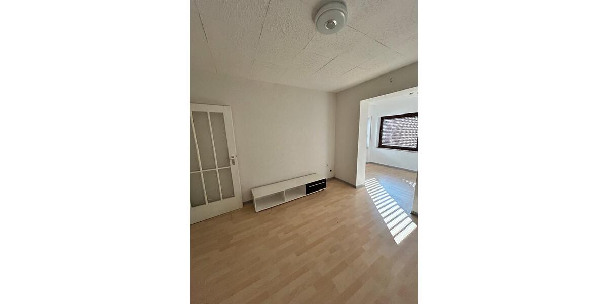 Erdgeschoßwohnung Saarbrücken Malstatt - 1 Zimmer, 47 m&sup2;, 510&euro; | Angebot:25591193