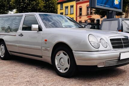 Mercedes-Benz 200 50.000 km 7.900 &euro; Saarbrücken 66115