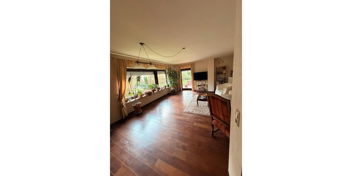 Einfamilienhaus Zweibrücken - 6 Zimmer, 263 m&sup2;, 420.000&euro; | Angebot:25998831