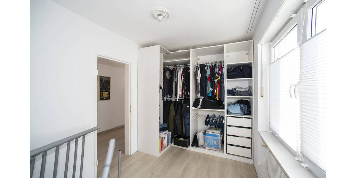 Mehrfamilienhaus, Wohnhaus Saarbrücken / Brebach-Fechingen Brebach-Fechingen - 9 Zimmer, 250 m&sup2;, 415.000&euro; | Angebot:25957973