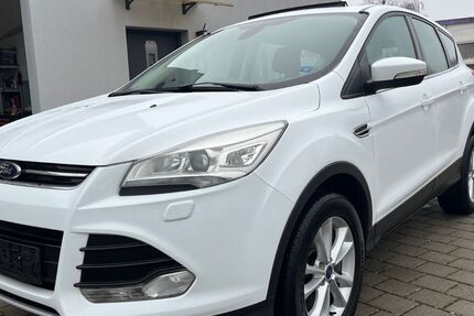 Ford Kuga 133.000 km 9.900 &euro; Schwalbach-Saarland 66773