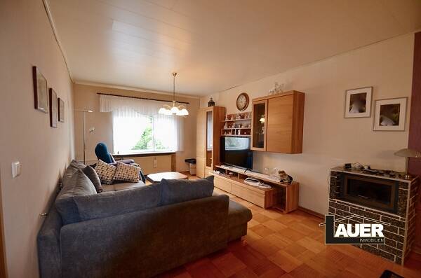 Doppelhaushälfte Völklingen Lauterbach - 8 Zimmer, 199 m&sup2;, 198.000&euro; | Angebot:25666067