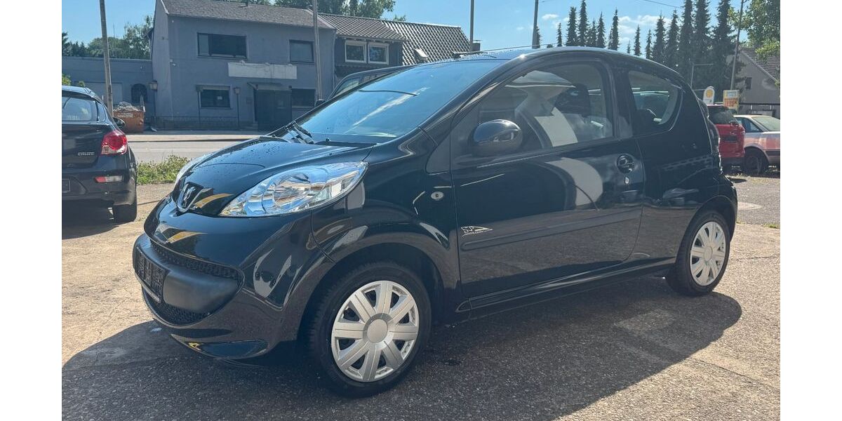 Peugeot 107 88.000 km 2.500 &euro; Saarbrücken 66115