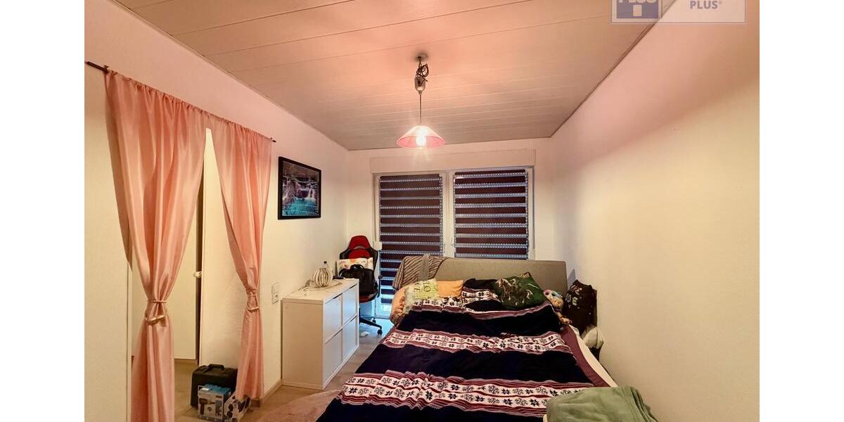 Erdgeschoßwohnung Homburg - 3 Zimmer, 87 m&sup2;, 790&euro; | Angebot:25883163