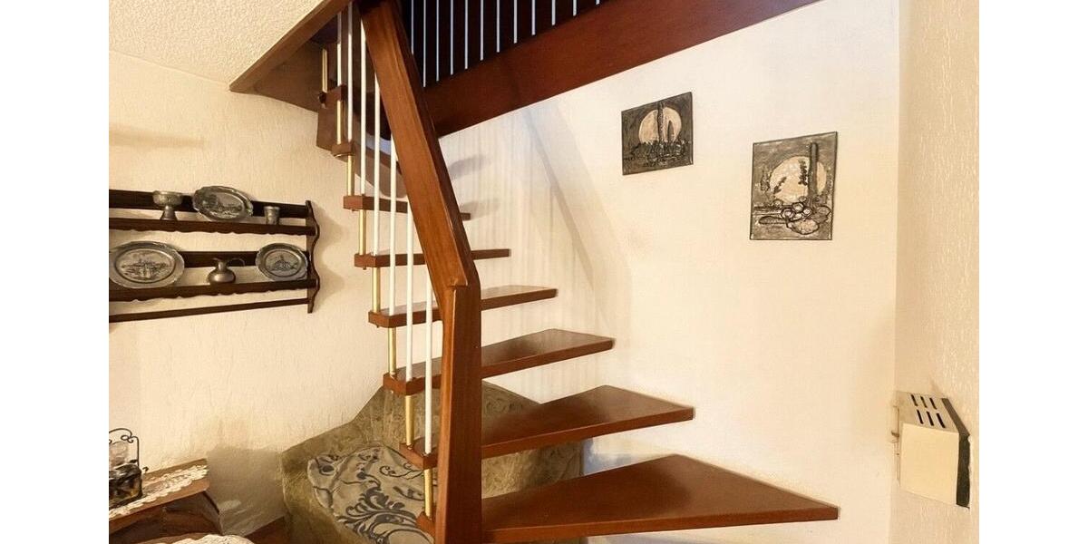 Etagenwohnung Völklingen - 3 Zimmer, 84 m&sup2;, 700&euro; | Angebot:25821374