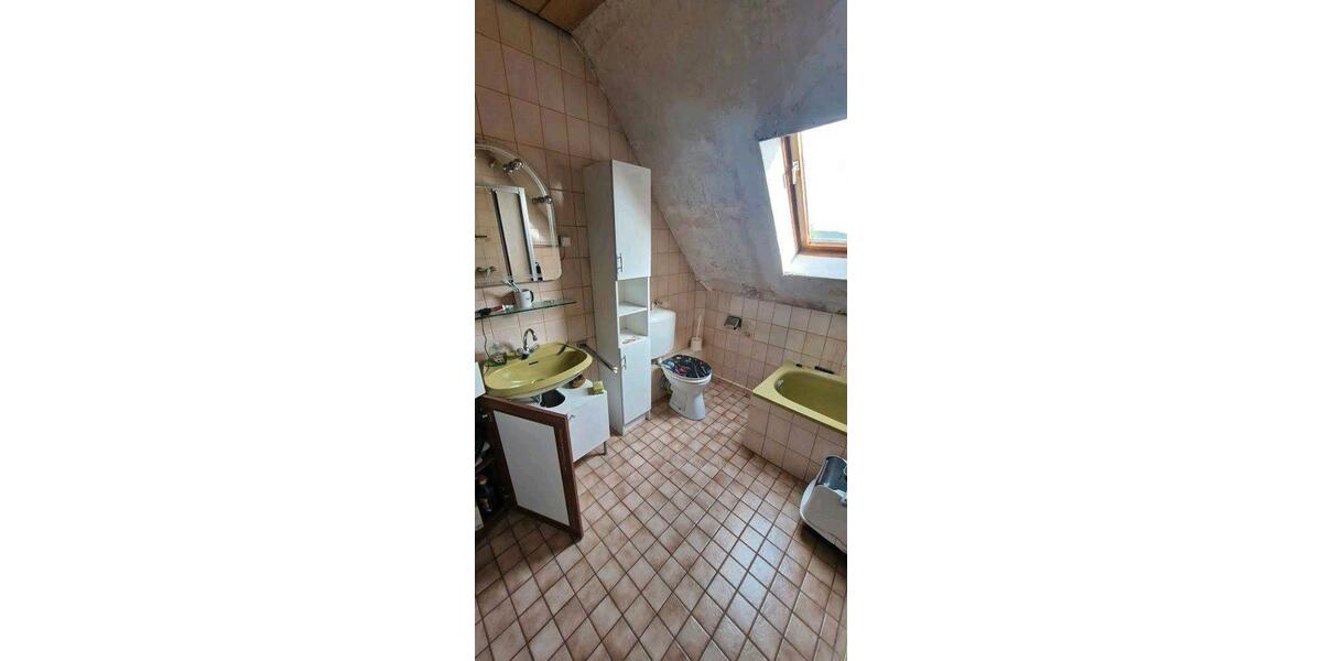 Einfamilienhaus Sulzbach (Saar) - 5 Zimmer, 145 m&sup2;, 290.000&euro; | Angebot:26366023