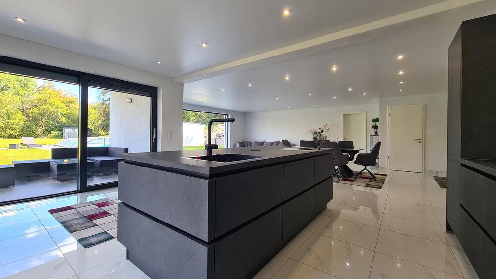 Exklusives energieeffizientes Villenanwesen im Bauhausstil - sonstige Haustypen Neunkirchen | Angebot:22550971