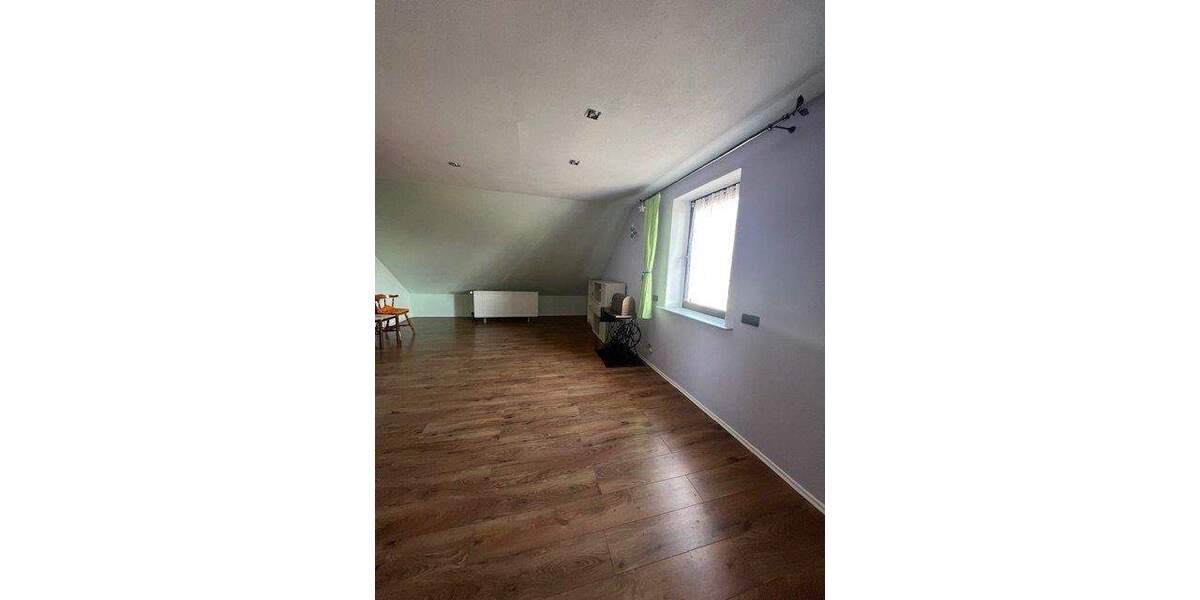Einfamilienhaus Wallerfangen Ittersdorf - 8 Zimmer, 212 m&sup2;, 209.000&euro; | Angebot:25663151