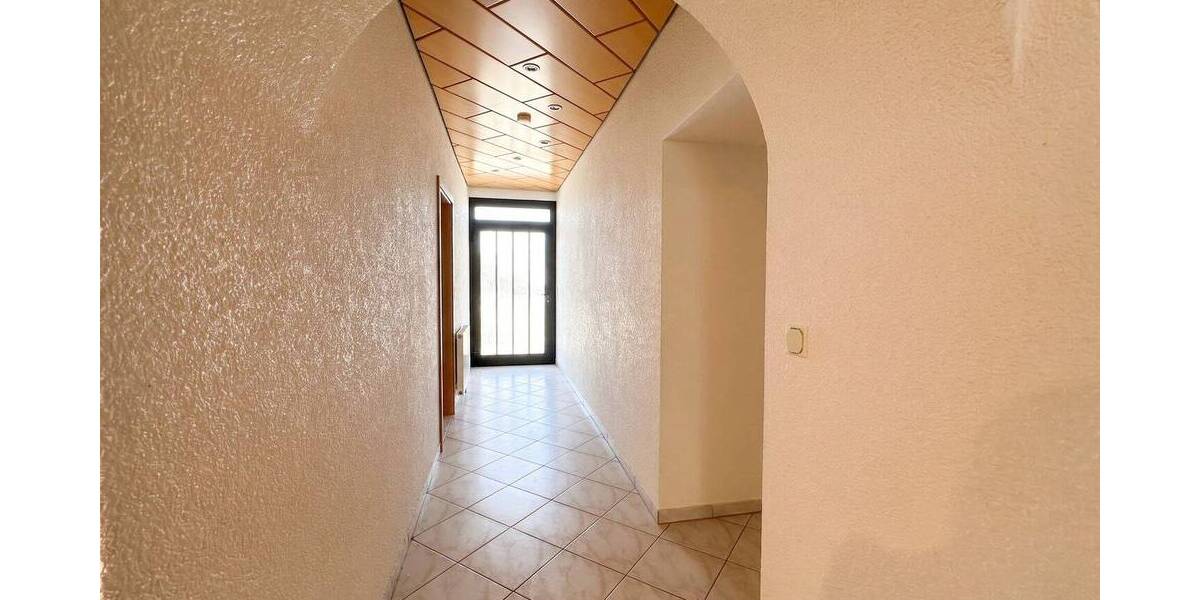 Mehrfamilienhaus, Wohnhaus Saarwellingen / Reisbach Reisbach - 8 Zimmer, 170 m&sup2;, 218.000&euro; | Angebot:26411493