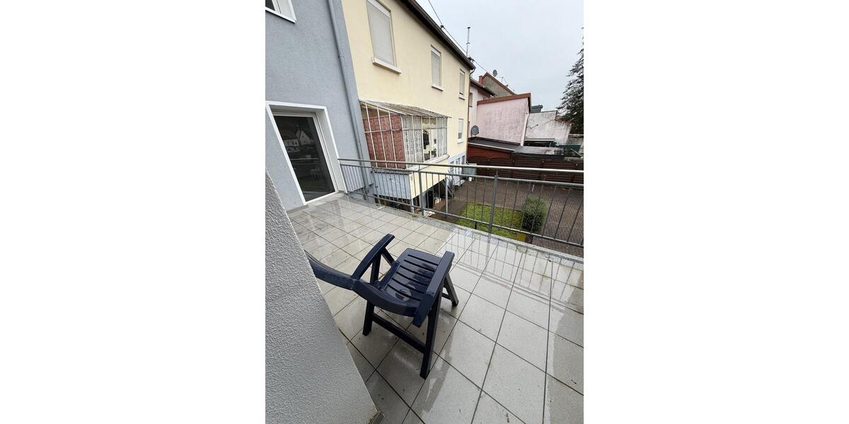 Erdgeschoßwohnung Völklingen - 3 Zimmer, 100 m&sup2;, 1.000&euro; | Angebot:25539811