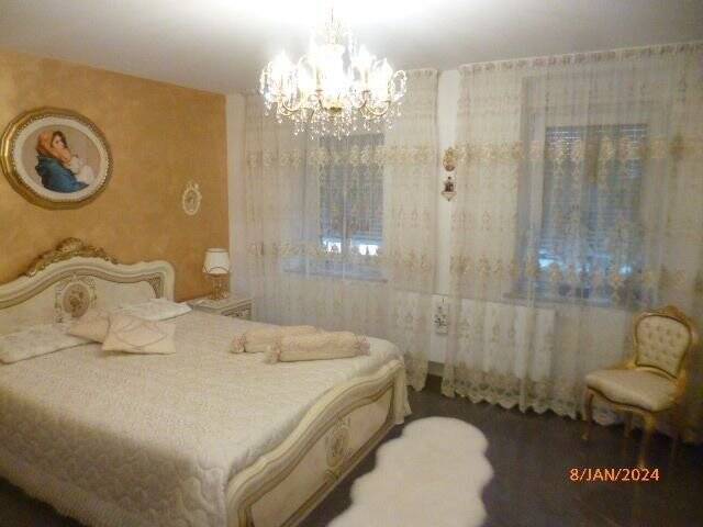 Einfamilienhaus Neunkirchen Wellesweiler - 6 Zimmer, 186 m&sup2;, 475.000&euro; | Angebot:25728983