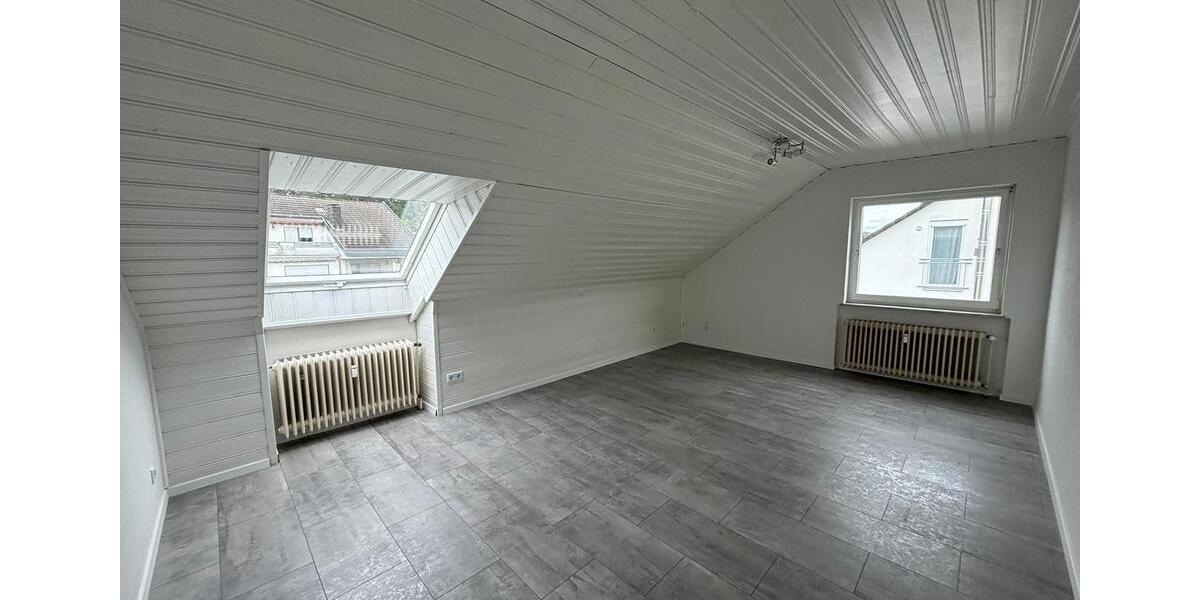 Maisonettenwohnung Homburg - 6 Zimmer, 152 m&sup2;, 1.090&euro; | Angebot:25415949