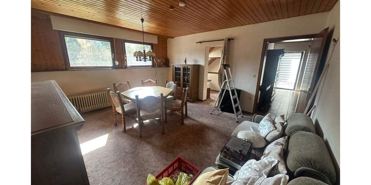 Mehrfamilienhaus, Wohnhaus Rehlingen-Siersburg Siersburg - 6 Zimmer, 200 m&sup2;, 279.000&euro; | Angebot:25896804
