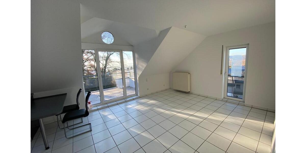 Dachgeschoßwohnung Saarbrücken Brebach-Fechingen - 2 Zimmer, 51 m&sup2;, 149.900&euro; | Angebot:24545323