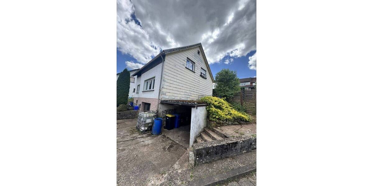 Einfamilienhaus Schmelz / Limbach Limbach - 4 Zimmer, 127 m&sup2;, 85.000&euro; | Angebot:25705075